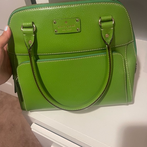Kate spade hand bag mint condition never used - Picture 3 of 4